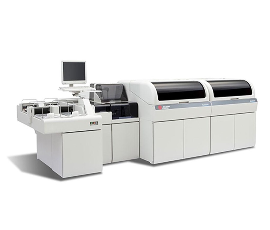 Automated clinical laboratory analyser